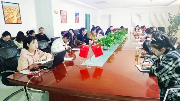 裝備公司團(tuán)委所屬各團(tuán)支部召開(kāi)專題會(huì)議學(xué)習(xí)共青團(tuán)甘肅省第十四次代表大會(huì)精神